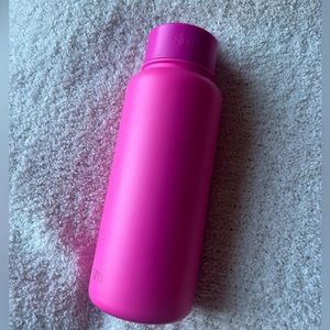 Simple Modern Water Bottle